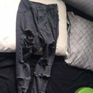 Black ripped skinny jean/leggings